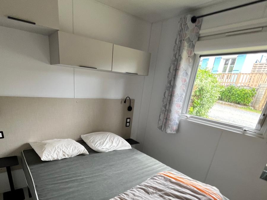 Mobilhome 4 personnes - MOBIL-HOME SAVANAH 30M² avec terrasse semi couverte 4