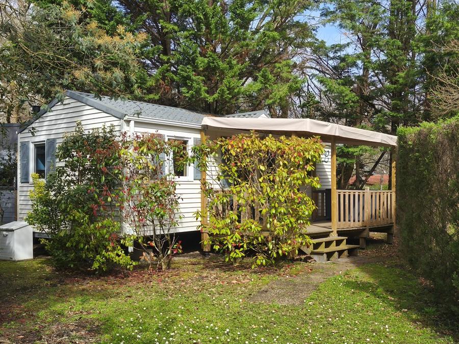 Mobilhome 4 personnes - 30m² - 2 chambres - n° 33 Terrasse couverte du SAMEDI au SAMEDI 2