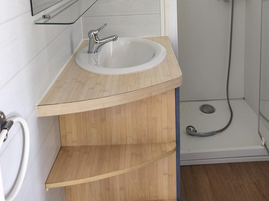 Mobilhome 4 personnes - 30m² - 2 chambres - n° 33 Terrasse couverte du SAMEDI au SAMEDI 8