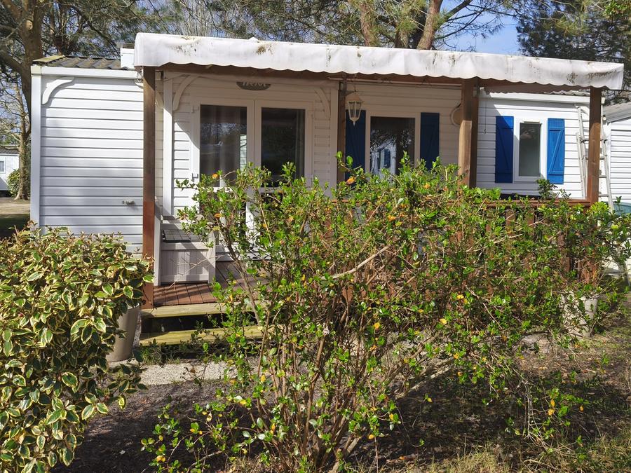 Mobilhome 4 personnes - 30m² - 2 chambres - n° 68 Terrasse couverte Dimanche au Dimanche 1
