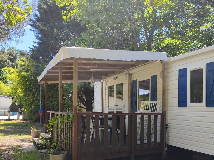 Mobilhome 4 personnes - 30m² - 2 chambres - n° 68 Terrasse couverte Dimanche au Dimanche 7
