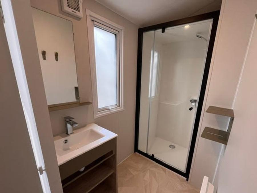 Mobilhome 4 personnes - Mobilhome 31 m² 2 chambres n° 80 Terrasse couverte, climatisé, 2/4 Pers Samedi - Samedi 7