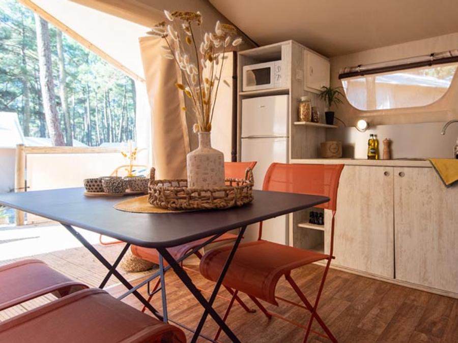 Tente en toile et en bois 4 personnes - Lodge Maasai 2