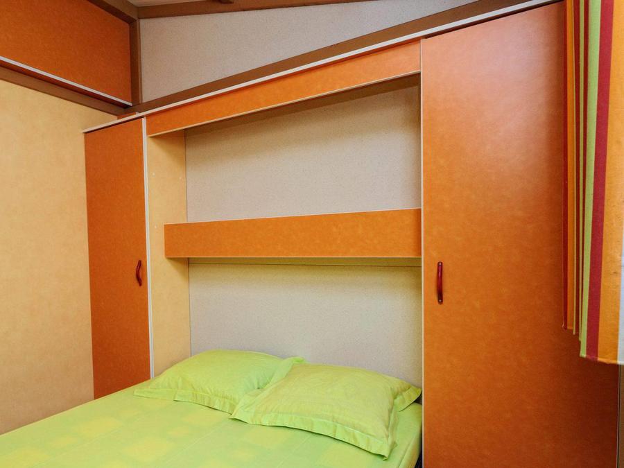Chalet 5 personnes - 2 chambres climatisé 3