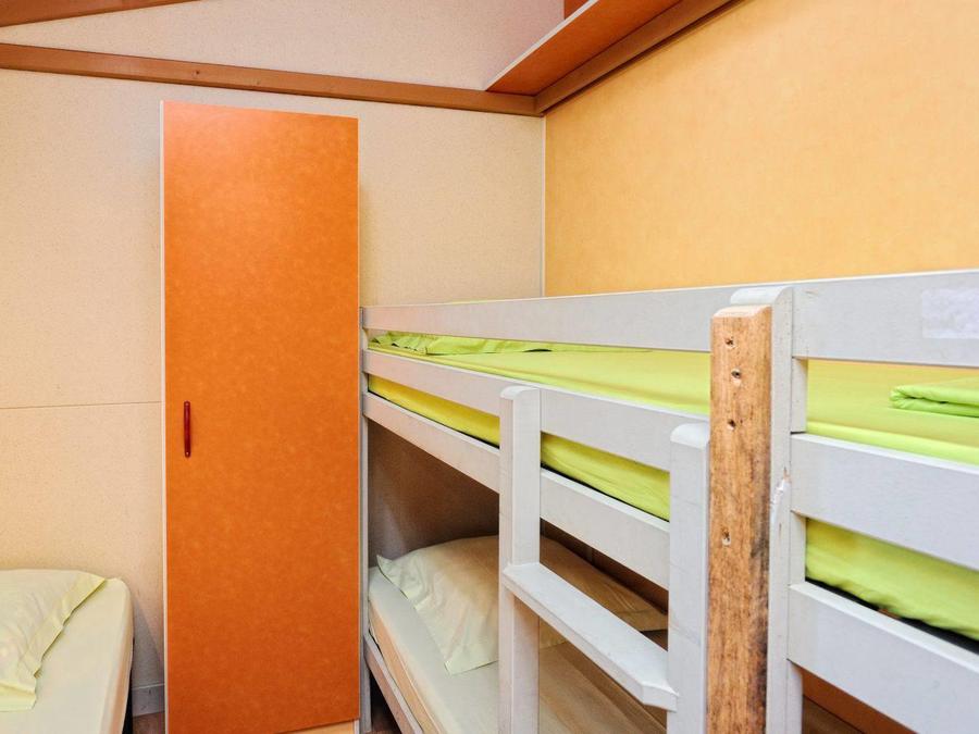 Chalet 5 personnes - 2 chambres climatisé 4