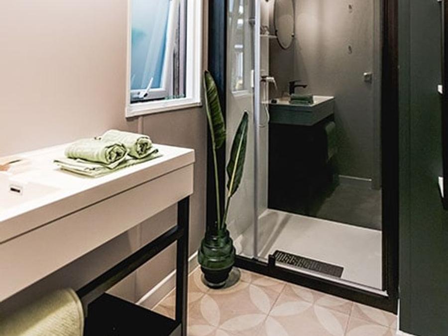 Mobilhome 4 personnes - 2 chambres LUXE avec SPA 4