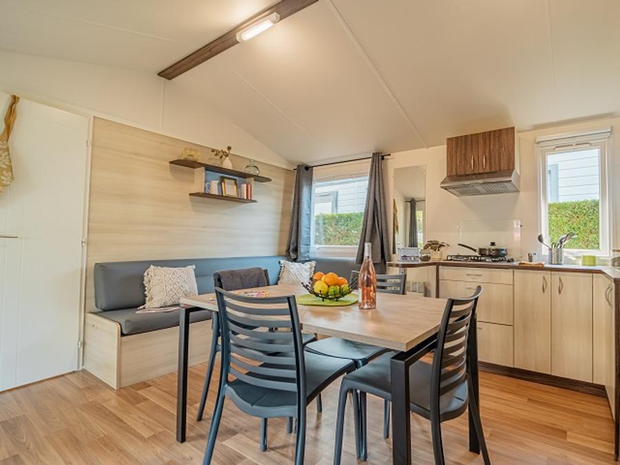 Mobilhome 6 personnes - PASSION - TV - PLANCHA 2