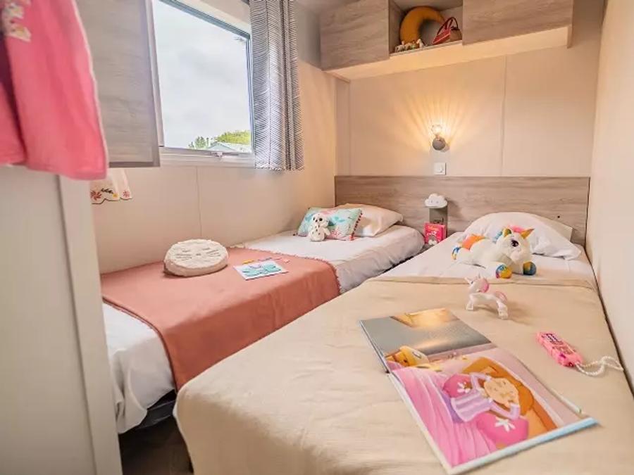 Mobilhome 6 personnes - Emotion 4 Pièces 6 Personnes + TV 4