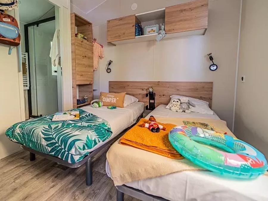 Mobilhome 4 personnes - Duo Premium 3 Pièces 4 Personnes Jacuzzi + Climatisé + TV 3