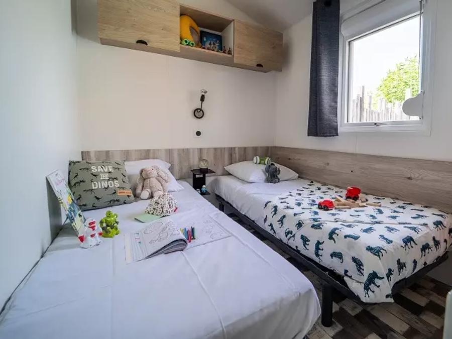 Mobilhome 6 personnes - Trio Premium 4 Pièces 6 Personnes Jacuzzi + Climatisé + TV 4