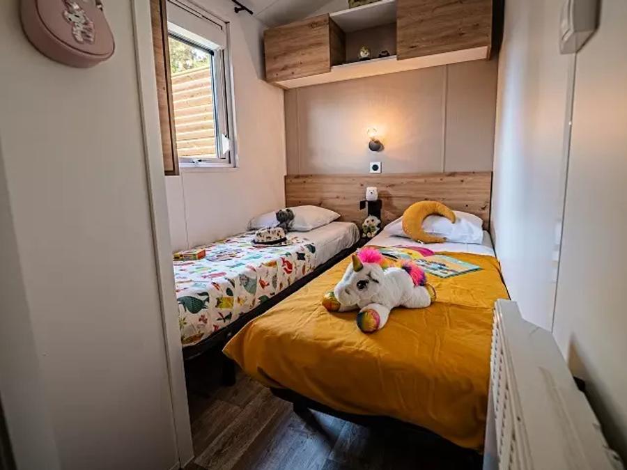 Mobilhome 8 personnes - Quattro Premium 5 Pièces 8 Personnes Jacuzzi + Climatisé + TV 5