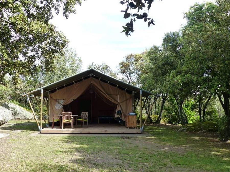 Bungalow toilé 5 personnes - Lodge Safari Standard 25m² 2 chambres - terrasse, en pleine nature (sans sanitaires) 2/5 pers 0