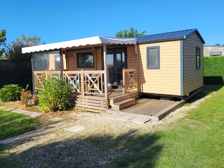 Mobilhome 6 personnes - Grand confort 3Ch 40m2 avec terrasse couverte et semi fermée 0