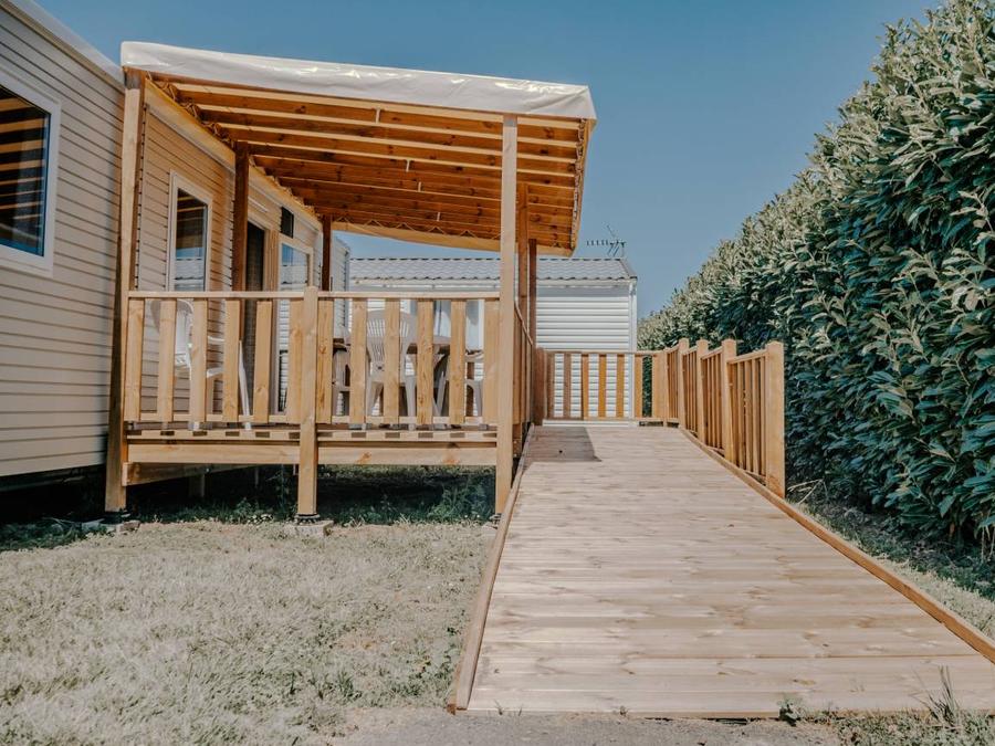Mobilhome 4 personnes - HELIOS - PMR - 2 chambres 32m² avec terrasse couverte 0