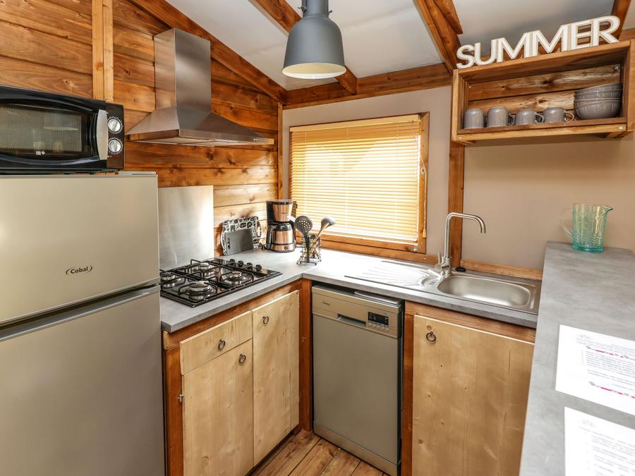 Hébergement 4 personnes - Ecolodge Premium tout confort 4 pers 10