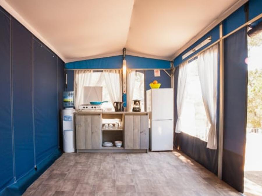 Tente en toile et en bois 5 personnes - Super Lodge Tent Cala Gogo (sans sanitaires) Par Lietsyle Holidays 10