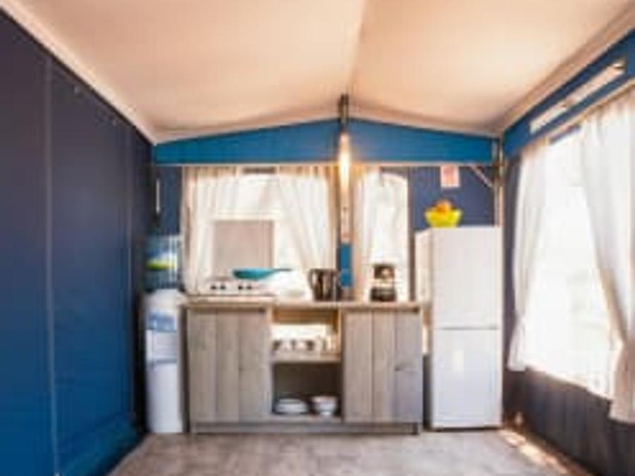 Tente en toile et en bois 5 personnes - Super Lodge Tent Cala Gogo (sans sanitaires) Par Lietsyle Holidays 11