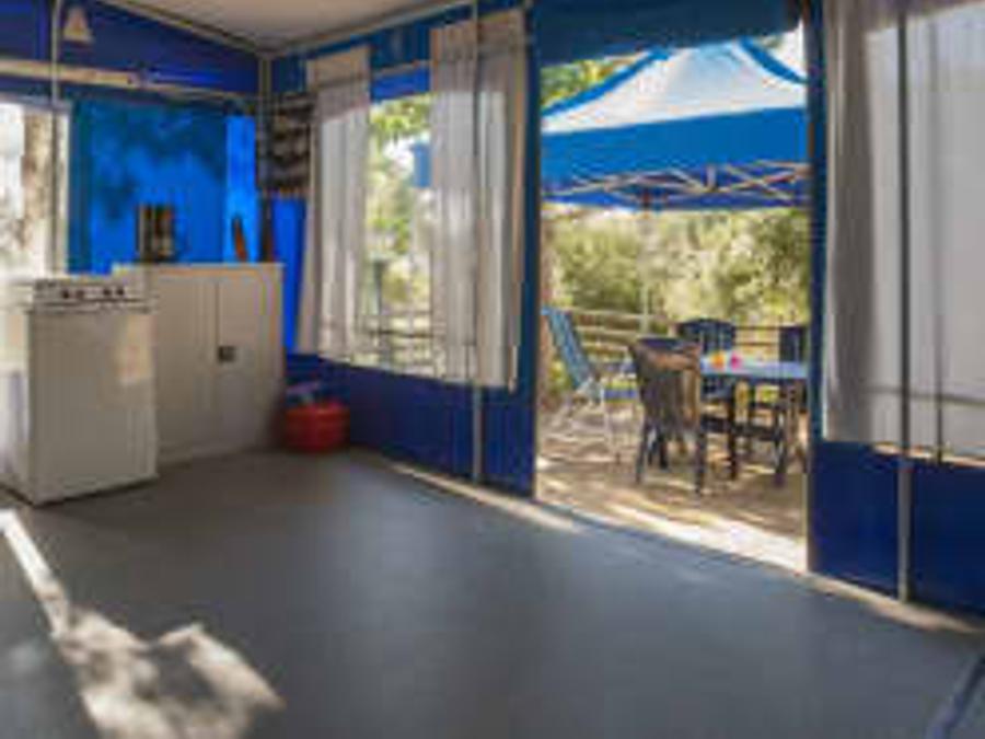 Tente en toile et en bois 5 personnes - Super Lodge Tent Cala Gogo (sans sanitaires) Par Lietsyle Holidays 9