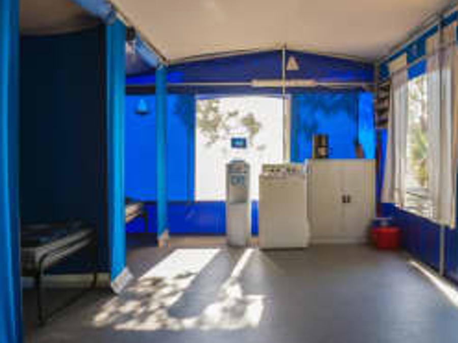 Tente en toile et en bois 5 personnes - Super Lodge Tent Cala Gogo (sans sanitaires) Par Lietsyle Holidays 7
