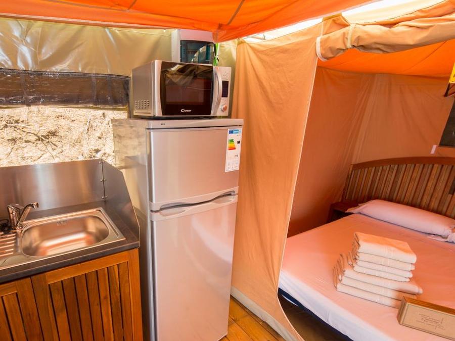 Bungalow toilé 5 personnes - CARAIBES 5