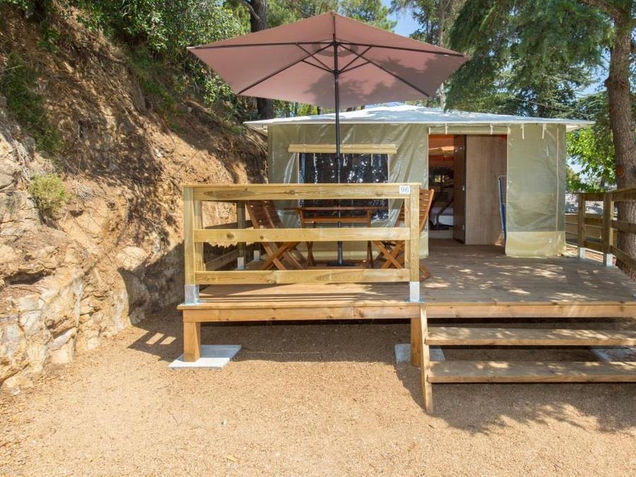 Bungalow toilé 5 personnes - CARAIBES 2
