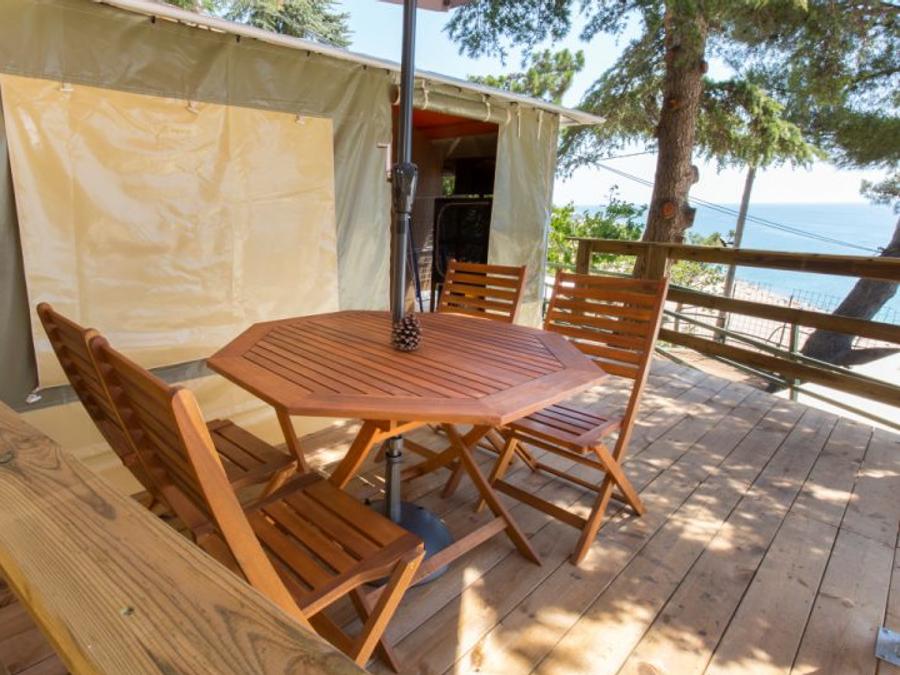 Bungalow toilé 5 personnes - CARAIBES 3