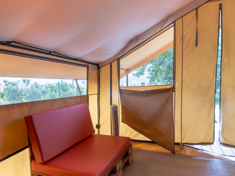Tente en toile et en bois 4 personnes - Glamping Lodge 1/4 pers 10