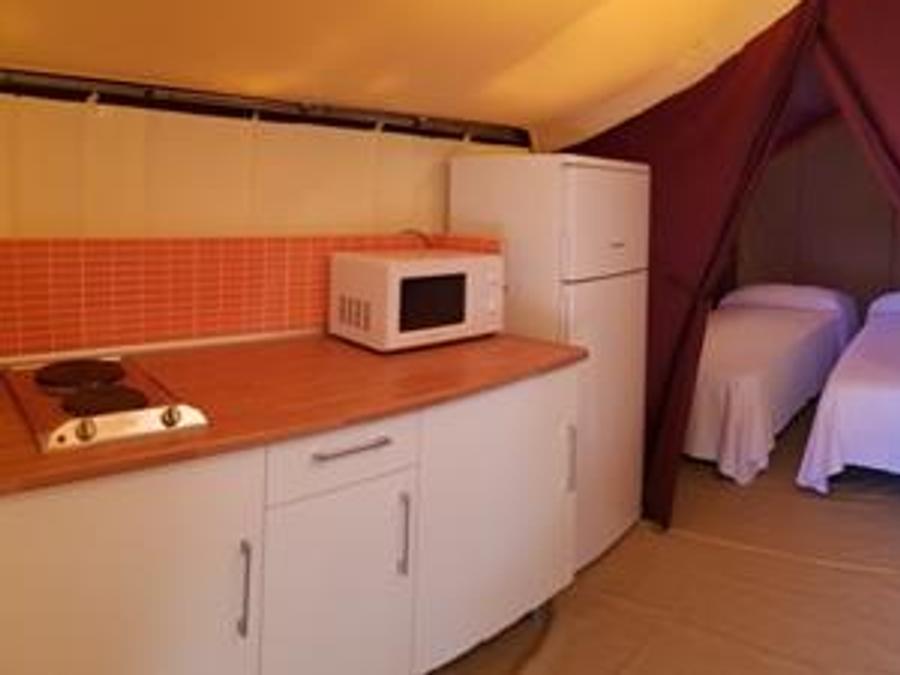 Tente en toile et en bois 4 personnes - Glamping Lodge 1/4 pers 8