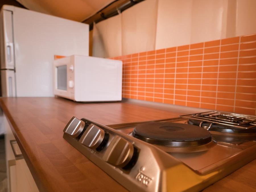 Tente en toile et en bois 4 personnes - Glamping Lodge 1/4 pers 7