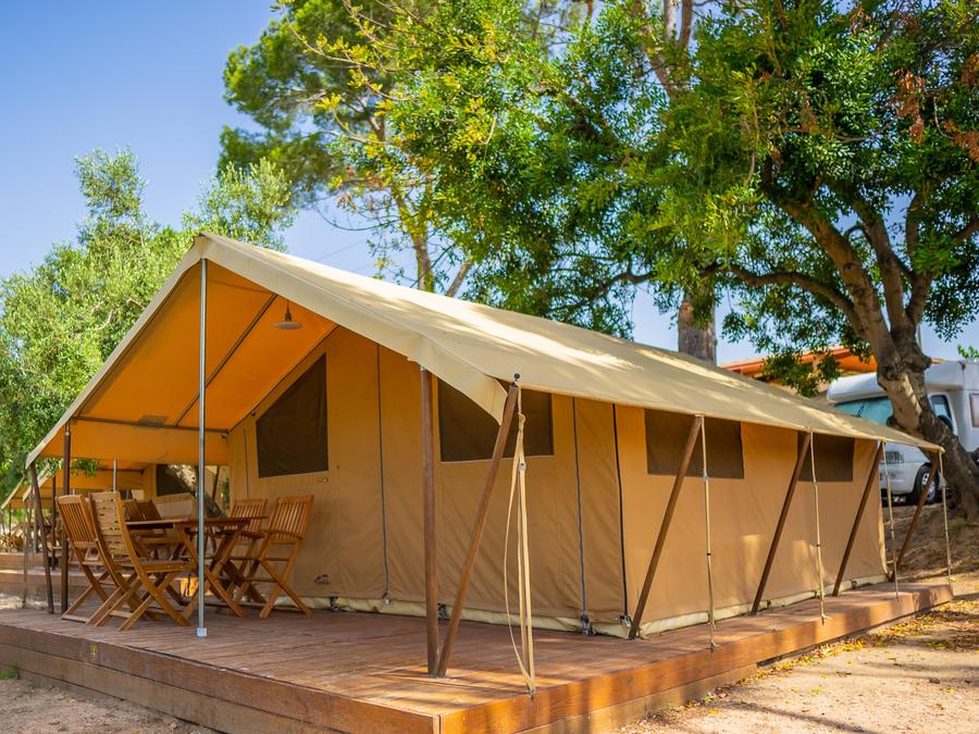 Tente en toile et en bois 4 personnes - Glamping Lodge 1/4 pers 3