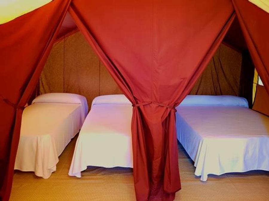 Tente en toile et en bois 4 personnes - Glamping Lodge 1/4 pers 2
