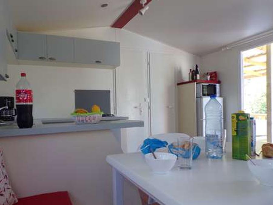 Mobilhome 4 personnes - ACACIAS + TV et Clim 1