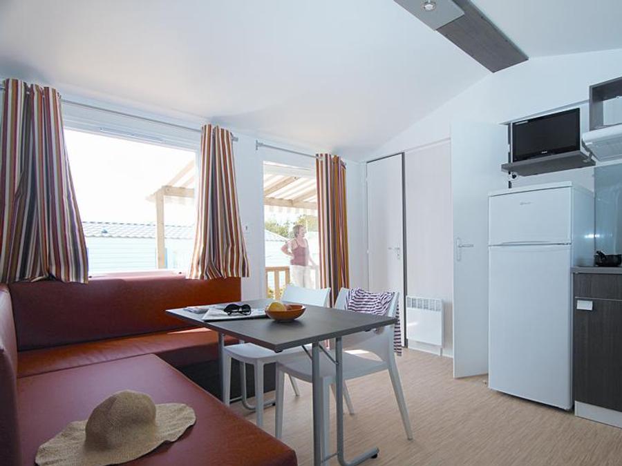 Mobilhome 4 personnes - 'Evasion Confort Eco' 29m² + 2 chambres + terrasse semi-couverte 13.5m² 1