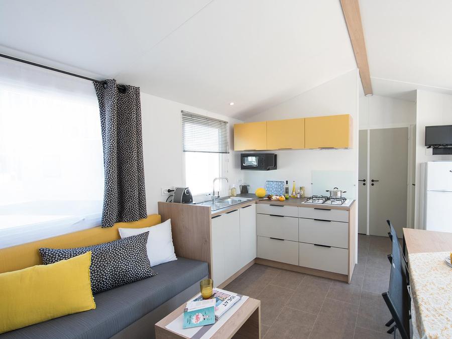 Mobilhome 8 personnes - Univers Family Plus 40 m² + 4 chambres + terrasse couverte 18 m² 1