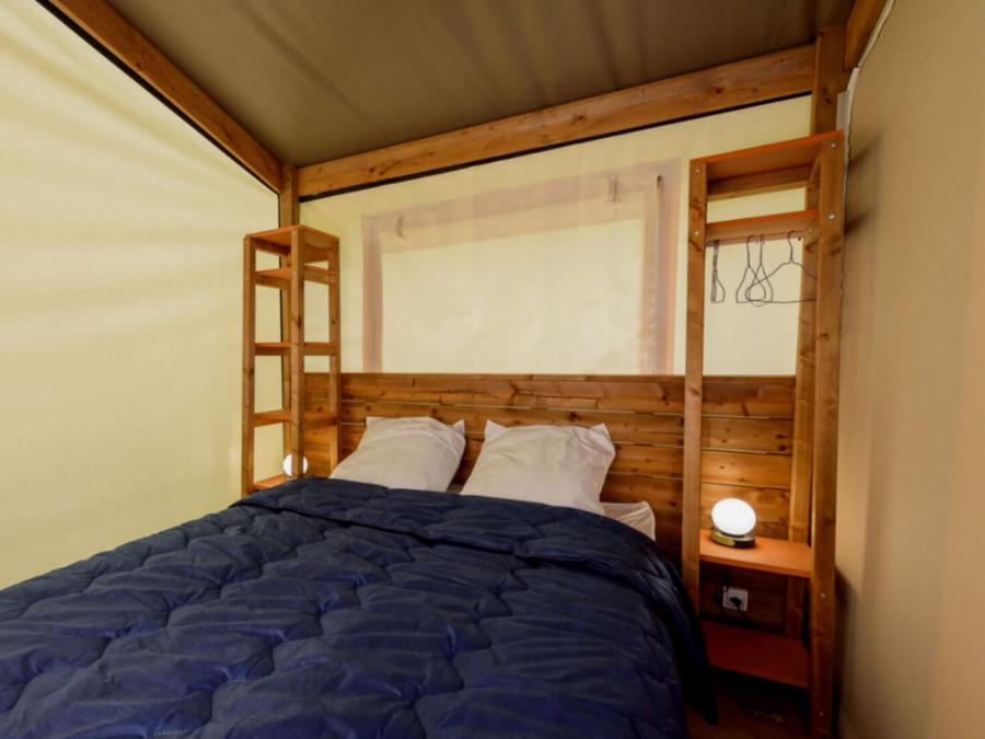 Tente en toile et en bois 4 personnes - Ecolodge Mana 2 Chambres 3
