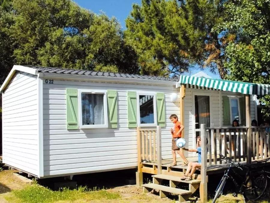 Mobilhome 6 personnes - 4 Pièces 6 Personnes + TV 0