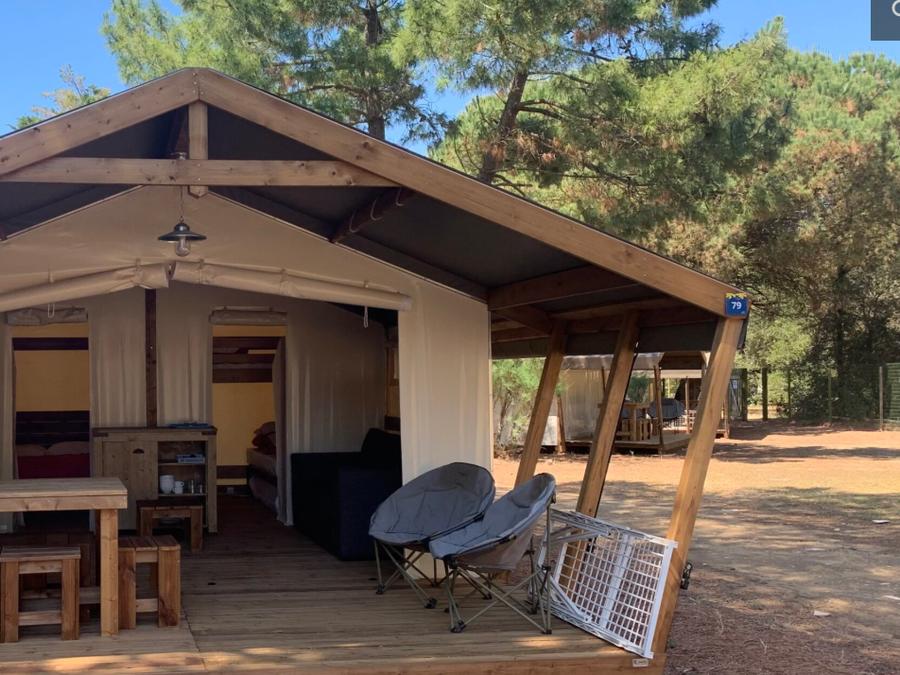 Bungalow toilé 5 personnes - Freeflower Standard 37m² - 2 chambres - sans sanitaires - terrasse couverte de 8m² 5 pers 0