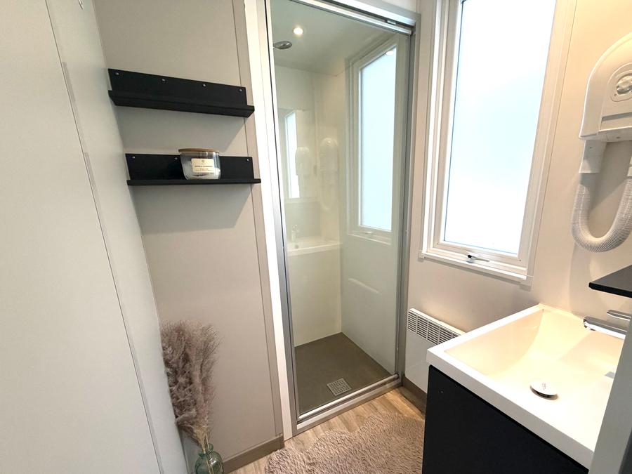 Mobilhome 4 personnes - Rhodos Grand Confort - 2 chambres + terrasse semi-couverte 3