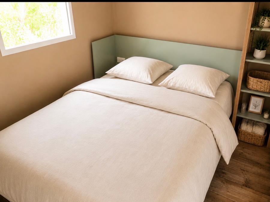 Tente en toile et en bois 4 personnes - Tente Lodge - 2 chambres + terrasse - avec sanitaires 4