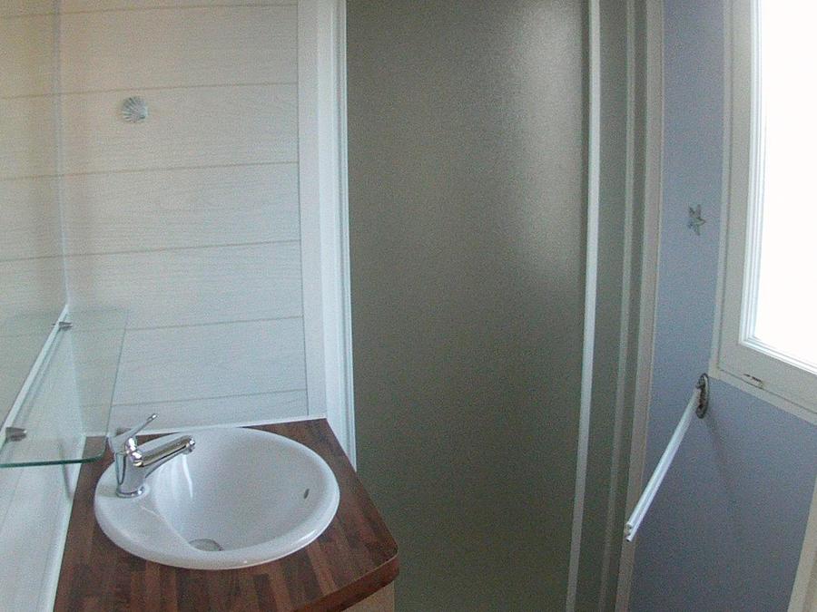 Mobilhome 6 personnes - Mobil home Standard 34m² - 3 chambres + Terrasse semi-couverte 6 pers 3