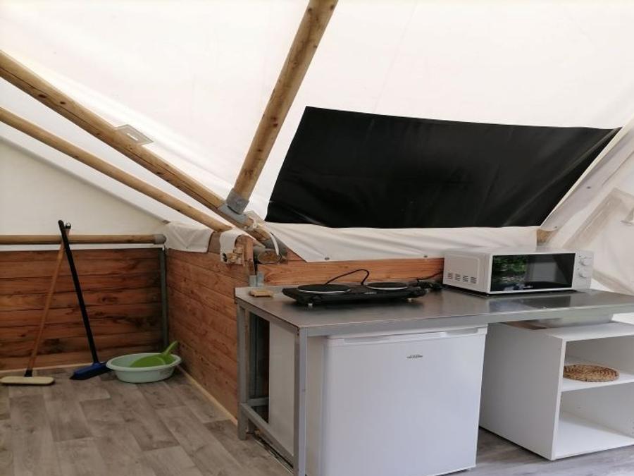 Tente en toile et en bois 4 personnes - Bungalow Toilé et Bois Standard 28m² - 2 chambres (sans sanitaires) 4 pers 2