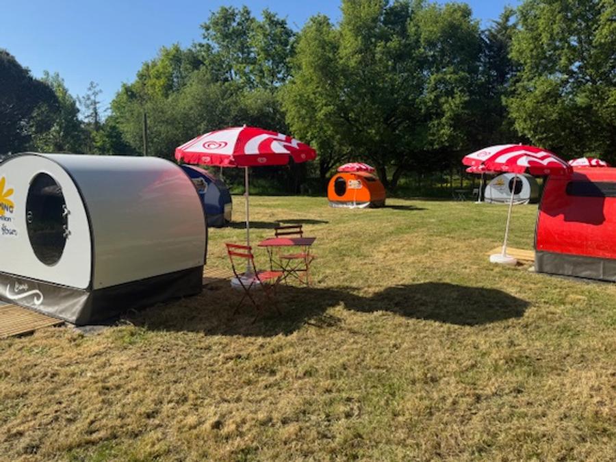 Hébergement 2 personnes - Cosy Mobil Atypique (1ch - 2pers.) (sans sanitaires) + parasol + chaises 1/2 pers 2