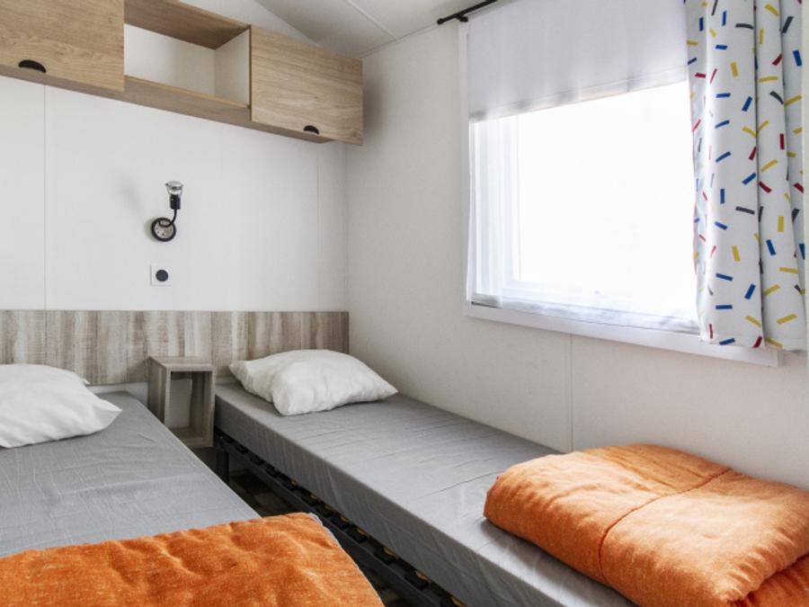 Mobilhome 4 personnes - LOISIRS - TV - CLIM 6