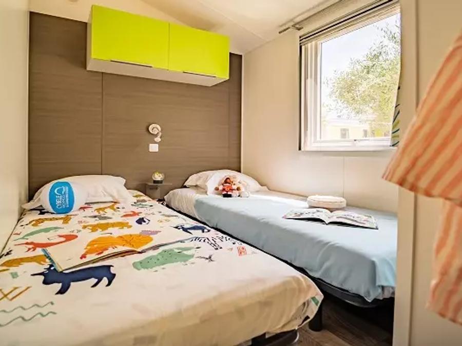 Mobilhome 4 personnes - Loisirs 3 Pièces 4 Personnes Climatisé + TV 5