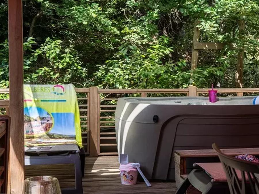 Mobilhome 4 personnes - Duo Premium 3 Pièces 4 Personnes Jacuzzi + Climatisé + TV 1
