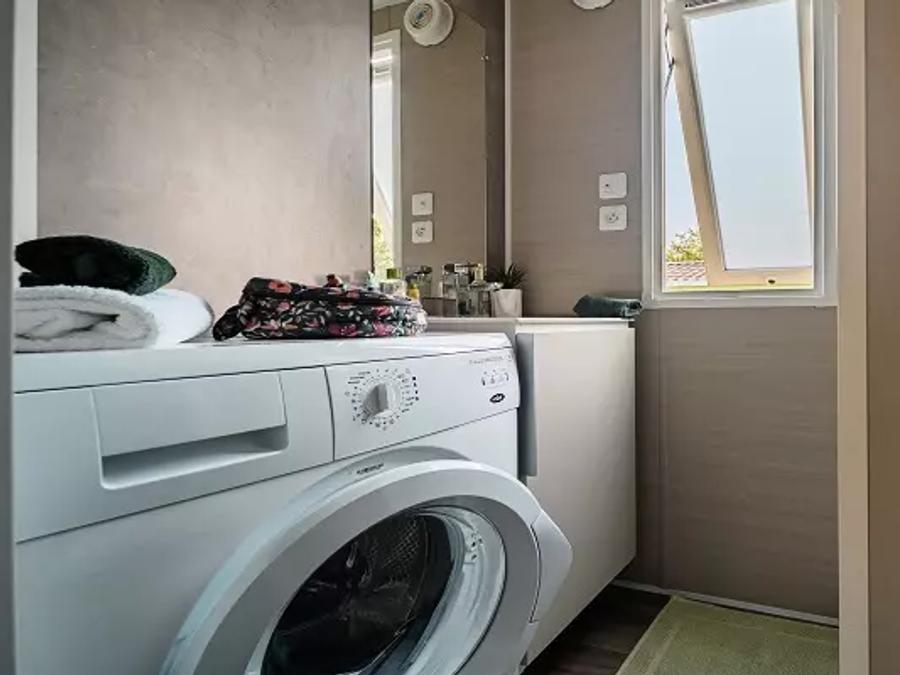 Mobilhome 6 personnes - Trio Premium 4 Pièces 6 Personnes Jacuzzi + Climatisé + TV 7