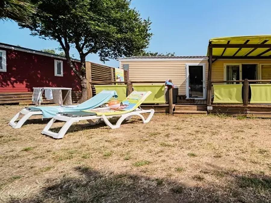 Mobilhome 6 personnes - Trio Premium 4 Pièces 6 Personnes Jacuzzi + Climatisé + TV 0