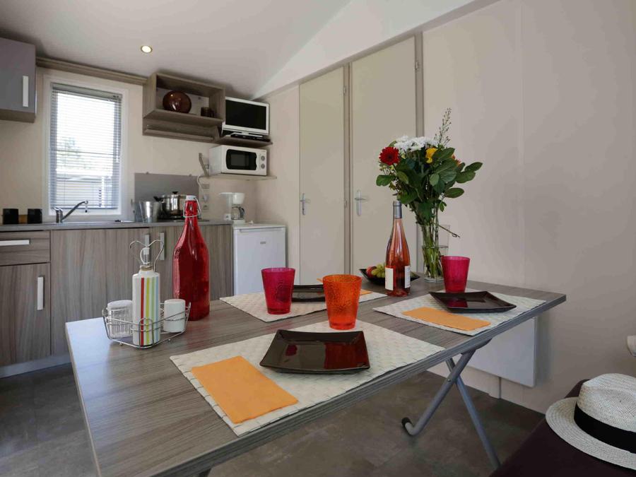 Mobilhome 3 personnes - Mobil-home CONFORT 1 chambre 20m² terrasse couverte 1/3 pers 1