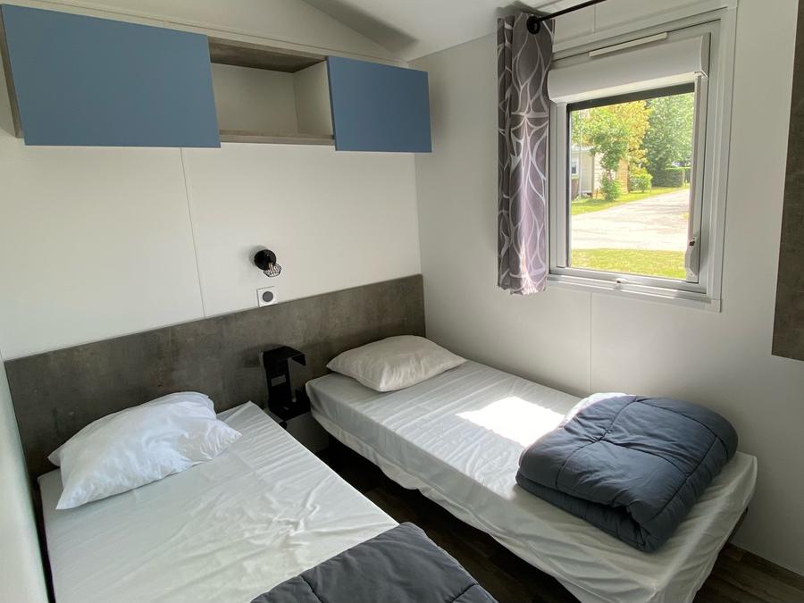 Mobilhome 8 personnes - Mobil-home GRAND CONFORT 3 chambres 2 salles de bain 36 m² Terrasse Couverte 6/8 pers 9