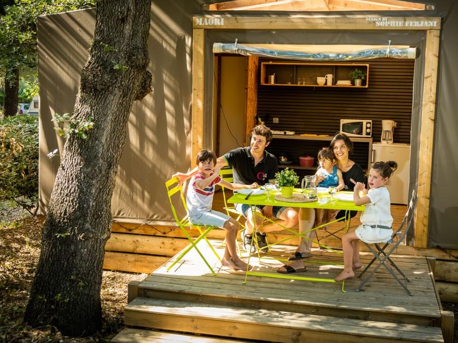 Tente en toile et en bois 4 personnes - MAORI (sans sanitaires) 2